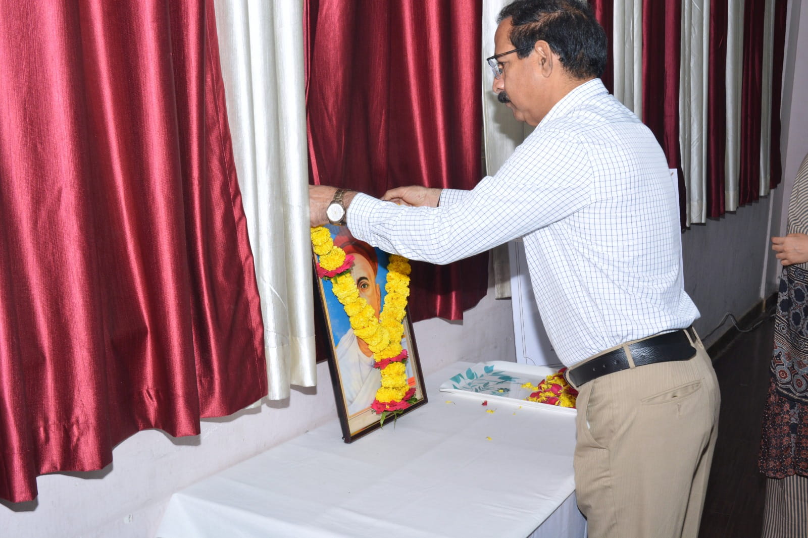 Lokmanya Bal Gangadhar Tilak Jayanti celebration at MAFSU h (3).jpg